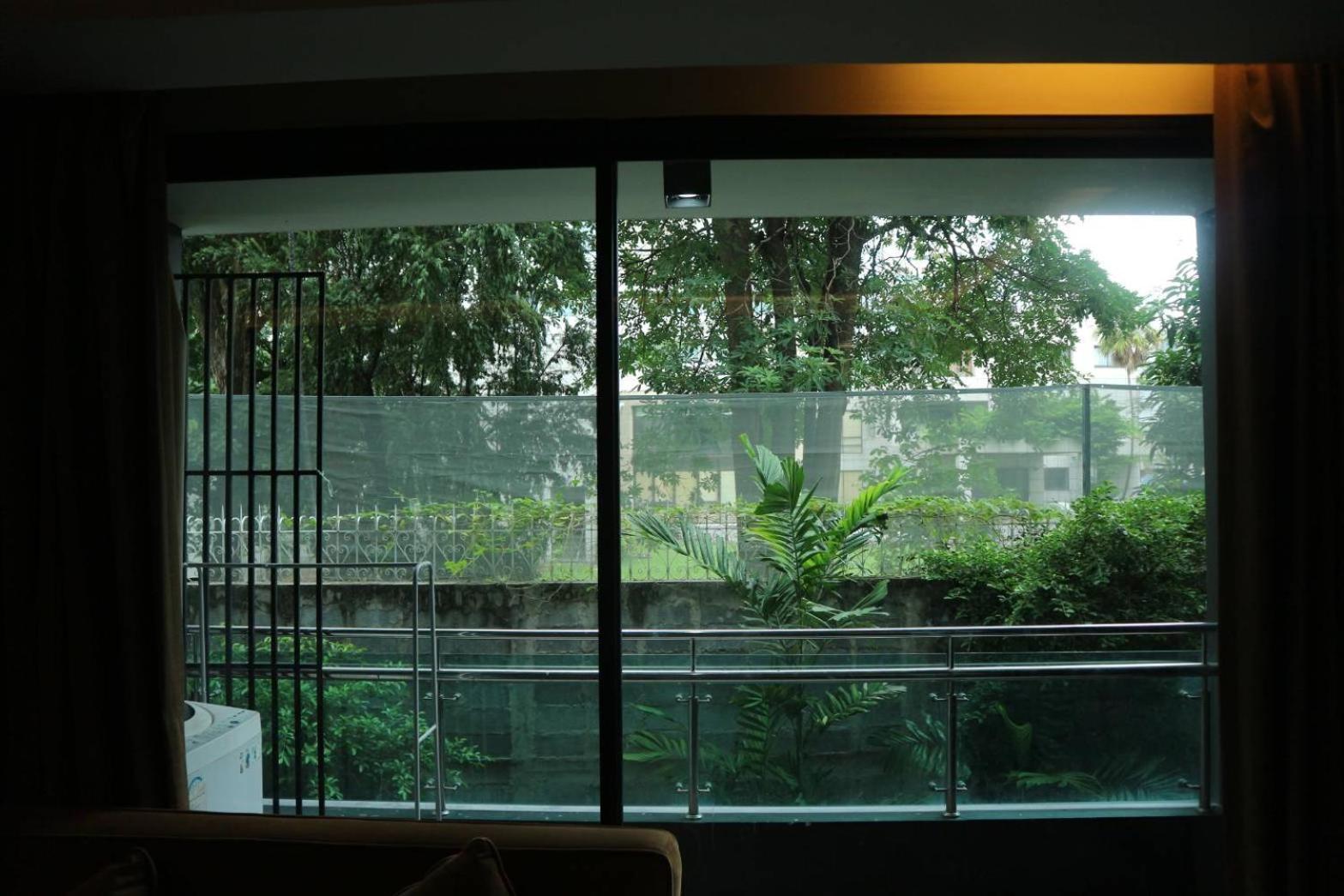 Avatar Suites Hotel - Sha Extra Plus Bangkok Exterior foto