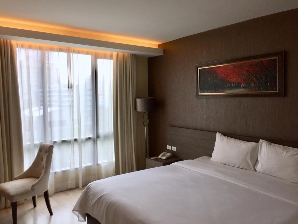 Avatar Suites Hotel - Sha Extra Plus Bangkok Exterior foto